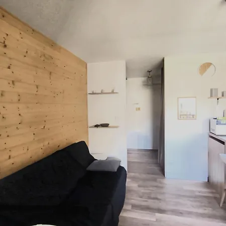 דירה Apartment With Balcony 800 Meters From The Sea *